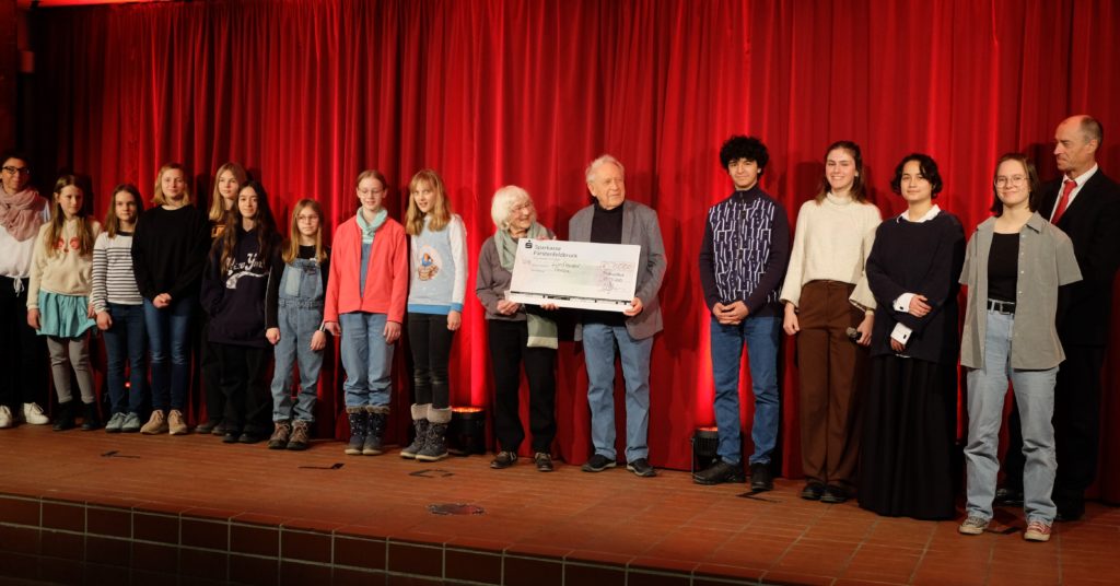 Spendenübergabe (2)
