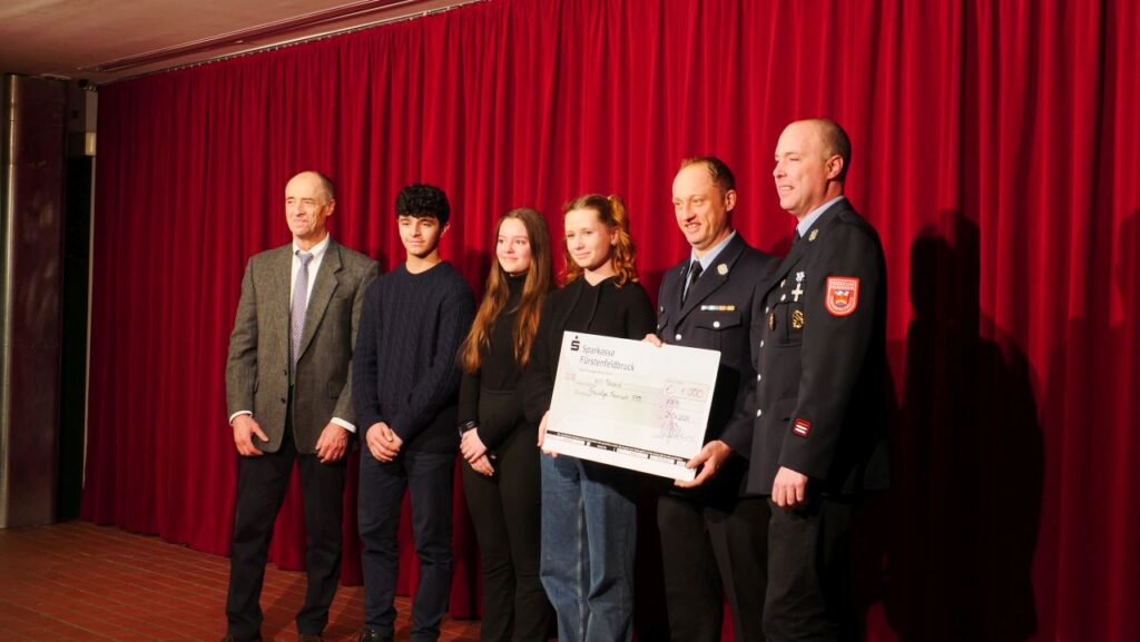 Spendenübergabe FFW